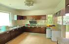 4 Bed Townhouse with En Suite in Riverside - 16