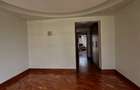 4 Bed House with En Suite in Runda - 11