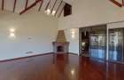 5 Bed Townhouse with En Suite at Convent Drive - 6
