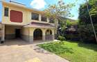 4 Bed Townhouse with En Suite at Lavington - 4