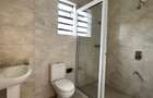 5 Bed Townhouse at Near Galleria Mall - 16
