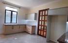5 Bed Townhouse with En Suite in Lavington - 4