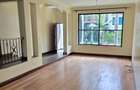 5 Bed Townhouse with En Suite at Grovelia Grove - 6