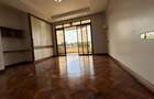 3 Bed Apartment with En Suite in Riverside - 4