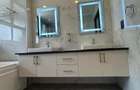 4 Bed Apartment with Swimming Pool in Spring Valley - 10
