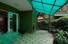 4 Bed Townhouse with En Suite at Riverside Drive - 19
