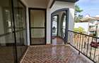 5 Bed Townhouse with En Suite in Westlands Area - 16