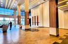 4,000 ft² Office with Service Charge Included in Riverside - 1