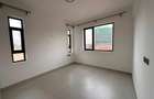 3 Bed Apartment with En Suite at Brookside Drive - 14