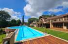 5 Bed Townhouse with En Suite in Lavington - 1