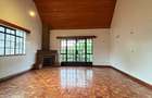 5 Bed Townhouse with En Suite at Lavington - 11