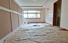4 Bed House with En Suite in Nyari - 11