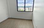 2 Bed Apartment with Gym in Riverside - 2