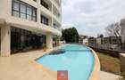 2 Bed Apartment with En Suite at Lantana Road - 8