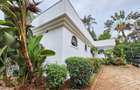 4 Bed House with En Suite in Nyari - 3