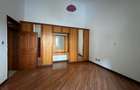 4 Bed Townhouse with En Suite in Westlands Area - 6
