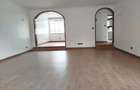 5 Bed House with En Suite in Lavington - 13