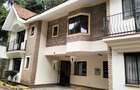 4 Bed Townhouse with En Suite in Westlands Area - 1