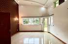 4 Bed Townhouse with En Suite at Riverside Drive - 15