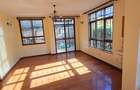6 Bed Townhouse with En Suite at Lavington Green - 3