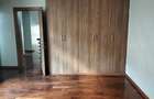 5 Bed Townhouse with En Suite in Lavington - 17
