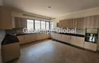 5 Bed House with En Suite in Loresho - 12