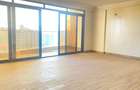 5 Bed Apartment with En Suite at Parklands - 1
