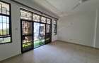3 Bed Apartment with En Suite at Green Wood Drive - 13