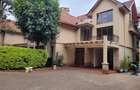 6 Bed Townhouse with En Suite in Lavington - 1