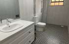6 Bed House with Staff Quarters in Runda - 5