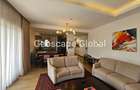 Furnished 3 Bed Apartment with En Suite in Rosslyn - 1