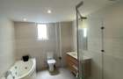 3 Bed Apartment with En Suite at Vihiga Road - 10