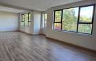 5 Bed Townhouse with En Suite at Lavington Green - 4