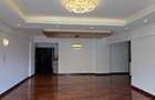 3 Bed Apartment with En Suite at Othaya Road - 1