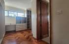 5 Bed House with En Suite in Loresho - 10