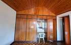 4 Bed House with En Suite at Off Un Avenue - 19