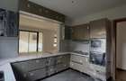 6 Bed Townhouse with En Suite at Lavington Green - 6