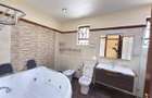 5 Bed Townhouse with En Suite at Kileleshwa - 12