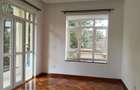 5 Bed Townhouse with En Suite in Lavington - 5