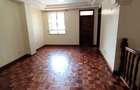 5 Bed Townhouse with En Suite in Lavington - 13