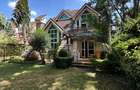 5 Bed Villa with En Suite in Lavington - 1