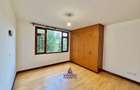 3 Bed Apartment with En Suite at Riverside Drive - 19