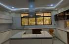 5 Bed Townhouse with En Suite in Kileleshwa - 10
