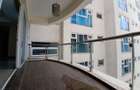 3 Bed Apartment with En Suite in Riverside - 2