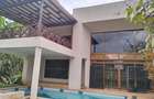 5 Bed Townhouse with En Suite in Lavington - 1