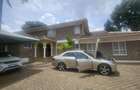 5 Bed House with En Suite in Runda - 12