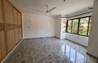 3 Bed Apartment with En Suite at Kasuku Road - 8