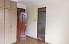 3 Bed Apartment with En Suite in Westlands Area - 13