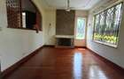 4 Bed House with En Suite at Hill View - 5