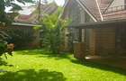 5 Bed Townhouse with En Suite at Lavington - 1
